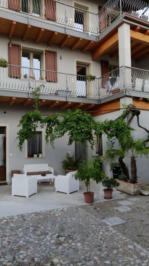 "Country House Il Brolo" Polpenazze del Garda Dış mekan fotoğraf